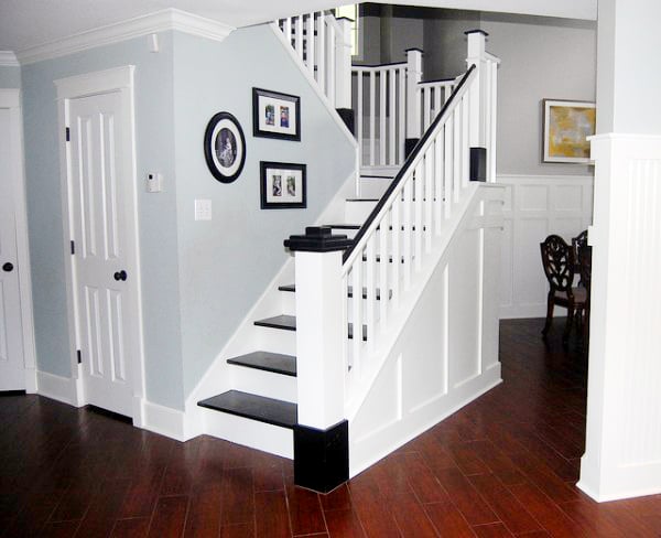 wooden-stair-remodel-after-painting-600x488